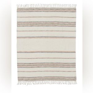 NWT L Space Kimana Beach Blanket in Cream $110 MSRP